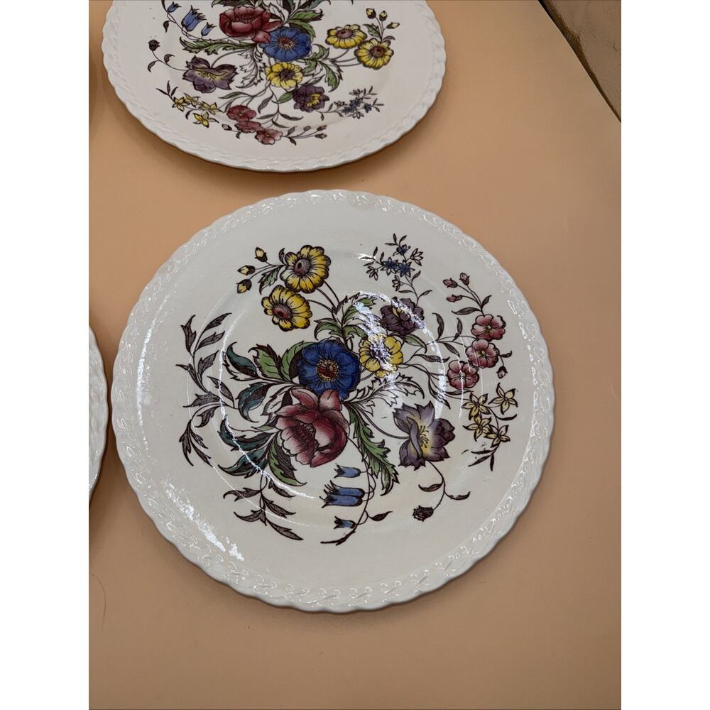 Vernon Kilns May Flower 10.5” Dinner Plates Set of 4 ~ Hand Painted USA - Picture 6 of 11
